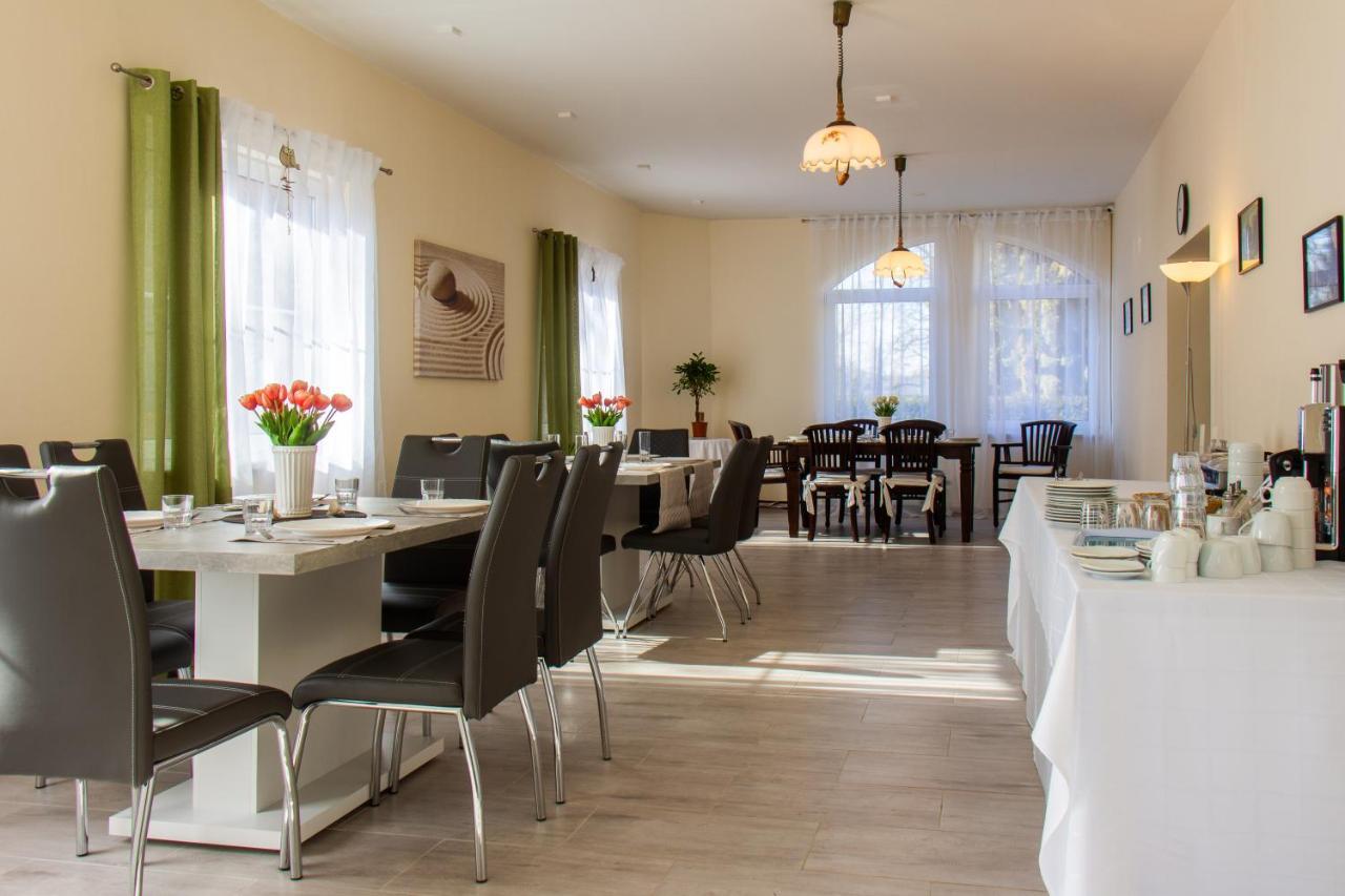 Villa Anzio Marianske Lazne Ngoại thất bức ảnh